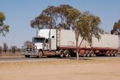 Near Alice Springs Nt